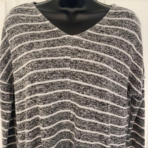 Garage black and white horizontal striped sweater size XS - Picture 3 of 5